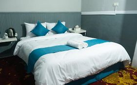 Grand Aulia Hotel